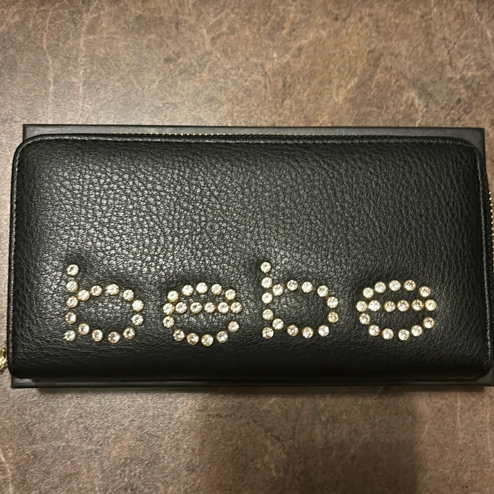 bebe women’s portfolio wallet